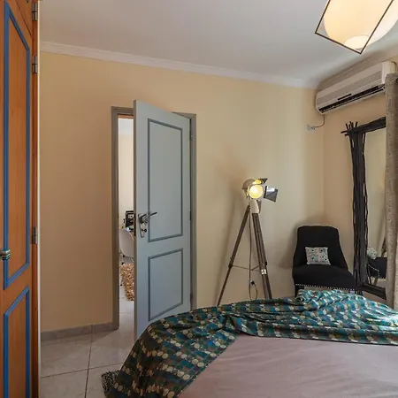 Airport Flats By Homing Faro