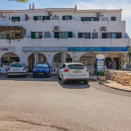 Airport Flats By Homing