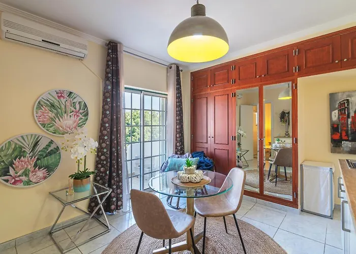 Airport Flats By Homing * Faro