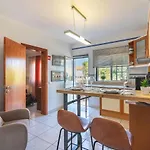 아파트 Airport Flats By Homing *