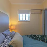 아파트 Airport Flats By Homing *