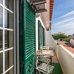 Airport Flats By Homing *