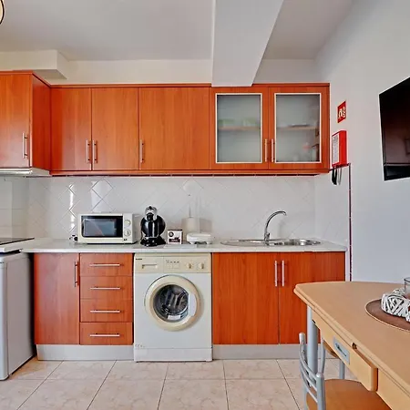 Airport Flats By Homing Faro