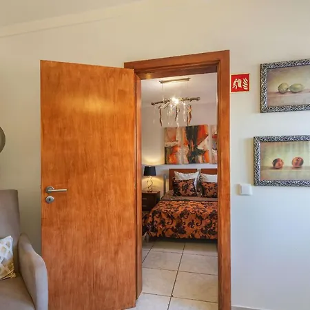 Airport Flats By Homing